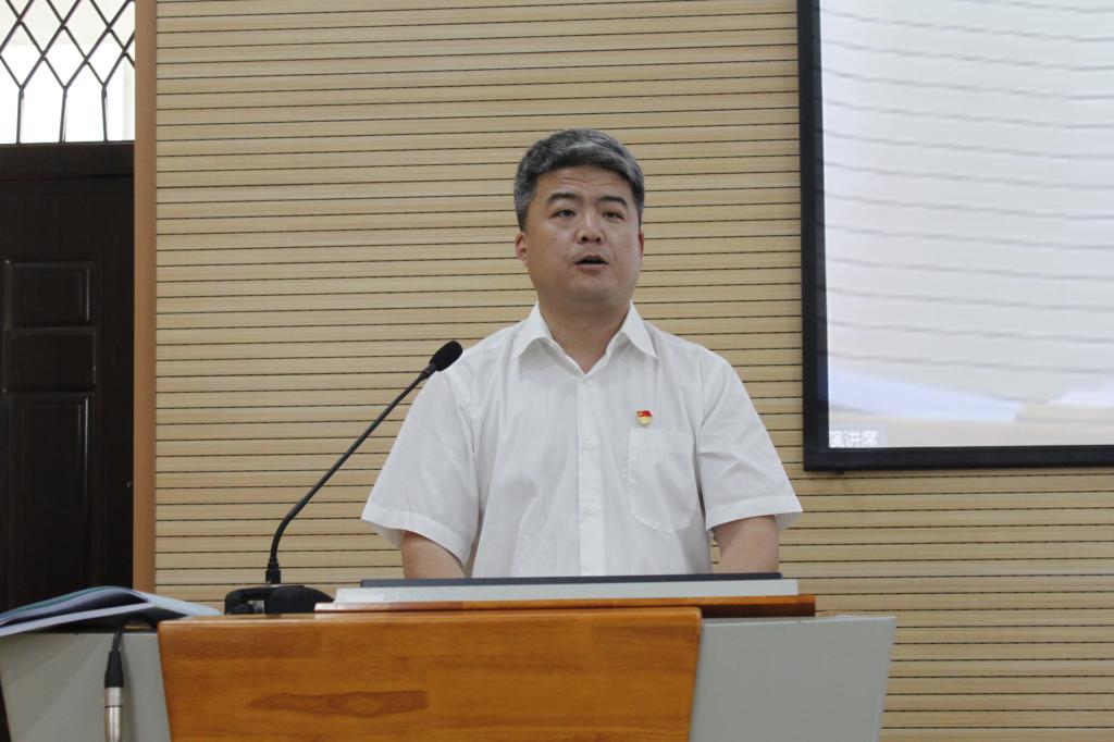 宁岩鹏作工会工作报告